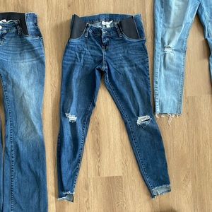 Ingrid and Isabel maternity jeans size 4